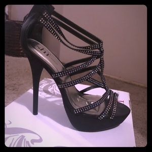 Black Stiletto Heels